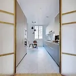 Superb Apartment Renovated With Taste And Style By An Architect