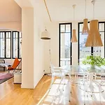 Superb Apartment Renovated With Taste And Style By An Architect