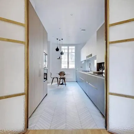 Superb Renovated With Taste And Style By An Architect Apartment Paris