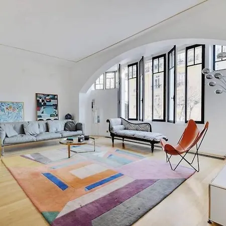 Superb Renovated With Taste And Style By An Architect